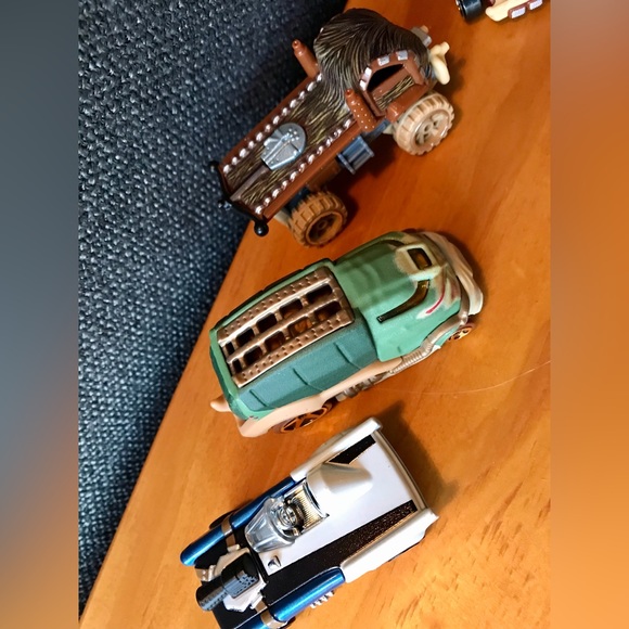 Lot MATTEL Star Wars Character Cars Movie Theme Toy Vehicles Trucks Cars Merch - Picture 8 of 15